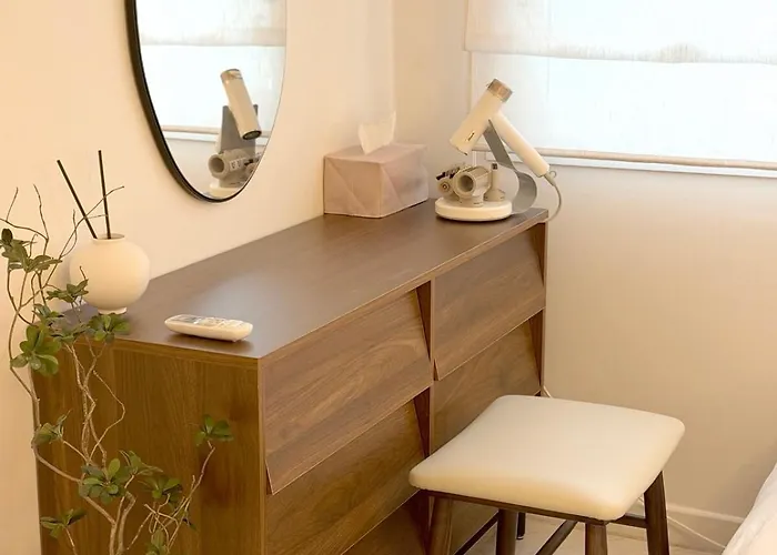 Hanok Style, Up To 6 People , Luggage Storage , Gyeongbokgung, Gwanghwamun, Jongno, Hongdae, Myeongdong, Ddp Гостевой дом 4*